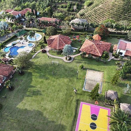La Victoria Hotel Campestre Quimbaya Exteriér fotografie